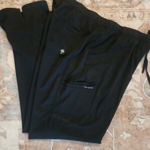 Healing Hands Black Scrubs